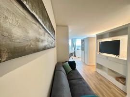 MydiHei @ Rhyfall Towers – hotel w mieście Neuhausen am Rheinfall