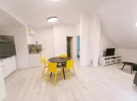 Apartma RO-ZE
