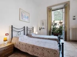 Appartamento In Centro - Como