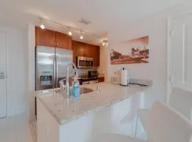 The Palms Suite - Casa Costa 309S 1 Bedroom, Pools, Jacuzzi, Beach, Shops & Dog Friendly
