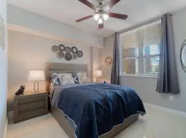 The Relaxing Oasis Suite - Casa Costa 201S 1 Bedroom, Pools, Jacuzzi, Beach, Shops & Dog Friendly