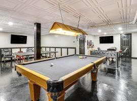 7 Mi to Big Boulder Resort-Style Poconos Retreat, hotel in Albrightsville