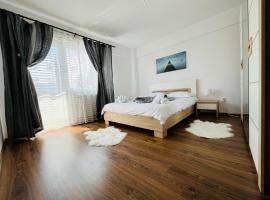 Green Apartaments Self Check-In 24-7 Free Parking, hotel i Zărneşti