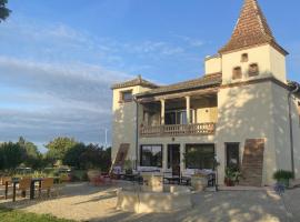 Aux Coteaux d'Aussac, hotel a l'Honor-de-Cos