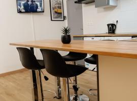 Paris cosy private room with shared space - Chambre privée avec espace commun Paris, B&B in Vitry-sur-Seine