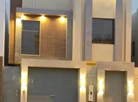 شقة غرفتين ومدخل سيارة دور ارضي الضيافة