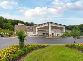 Holiday Inn Express Hurricane Mills Waverly by IHG