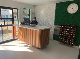 Hotel Guillen، فندق بالقرب من مطار تيخوانا الدولي، تيخوانا