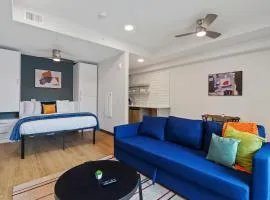 CozySuites on Mass with garage parking #16