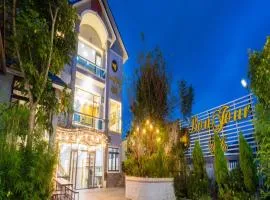 Villa 11 phòng ngủ Trung tâm Đà lạt - Đầy đủ tiện nghi - BBQ