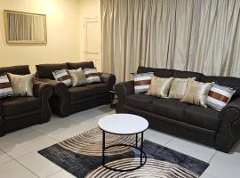 Palm West, accommodation in Bulawayo