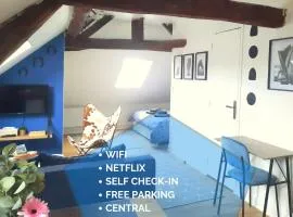 Equidia Compiègne Free Parking Wifi Self Check-in