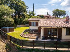 Holiday Home La terrazza sulla Maremma by Interhome, hotel v destinaci Scansano
