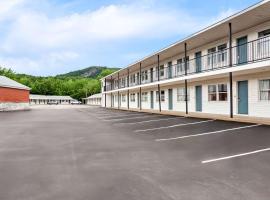 Quality Inn & Suites, hotel v destinaci Gorham