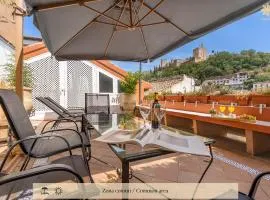 ADANAR Muralla Zirí Centro Premium
