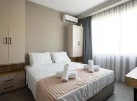 Alkazar Suites