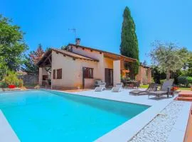 Awesome Home In Meyzieu