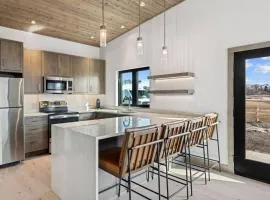 The Willow Suite Cabin