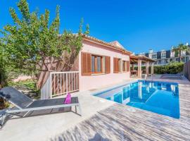 Villa Llenaire, hotel in Pollença