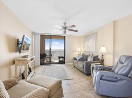 Compass Point 201 Pet-friendly for fee Boat ramp, hotel in Gulf Shores