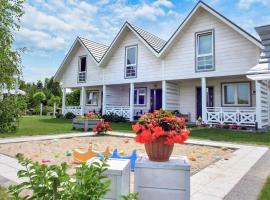 2 Bedroom Beautiful Home In Kolczewo, hotel de 4 estrellas en Kołczewo