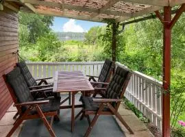 Nice Home In Stigtomta With Lake View