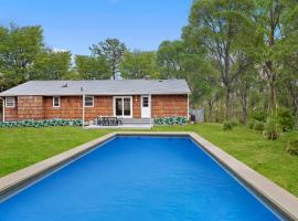 Whooping Hollow Haven, Hotel in East Hampton