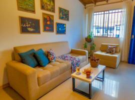 Azulejo - Guest House, khách sạn ở Medellín