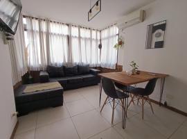 Plaza Mayor Andrea CENTRO DE MZA, self catering accommodation in Mendoza