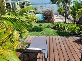 Joli appartement, piscine, jacuzzi