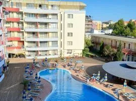 Central Plaza Apartment