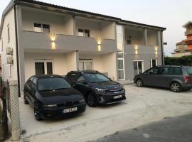 Adla Apartmani, aparthotel in Ulcinj