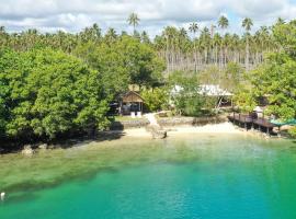 Turtle Bay Beach House, hotel con estacionamiento en Saraotou