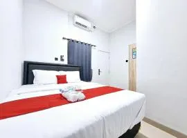 RedDoorz near STIE YKPN 3