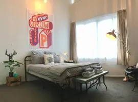 Character Apartment in Central Downtown Auckland