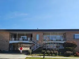 Country Lodge Motor Inn