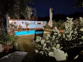 Casa Rural El Olivo, hotel di Aracena