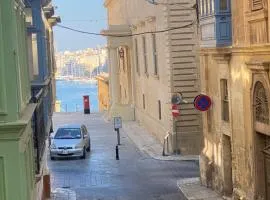 Valletta Julia studio apartment