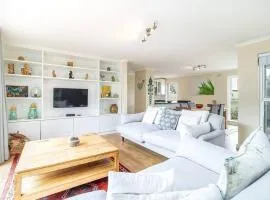 3 Bedroom Family Home, HoutBay, Cape Town, South Africa