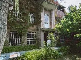Artanish Guest House