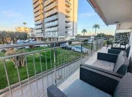 Spacious apartment in Cabrera de Mar with sea view