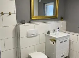 Bo's Apartment 35