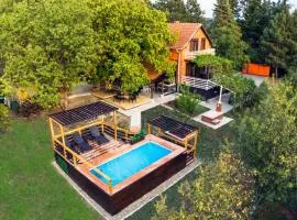 Villa Dijana - Pool, Spa, Outdoor Kitchen