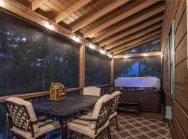 The Cabin Kingdom Hot tub Fire Pit