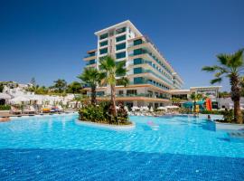 Side Sunport Hotel - All Inclusive, hotelli Sidessä alueella Evrenseki