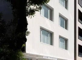 Hotel Hello Plovdiv - Free Parking and Pet Friendly