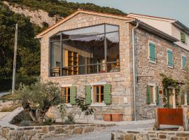 Mountain Lodge Istria - Stone Lodge II, hotel v destinaci Roč