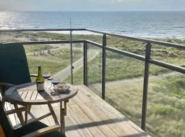 Zicht op Zee - Blick aufs Meer - Stylish apartment with spectacular views