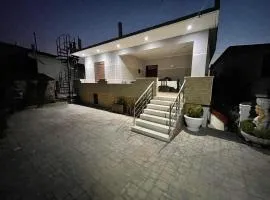 selamaj villa