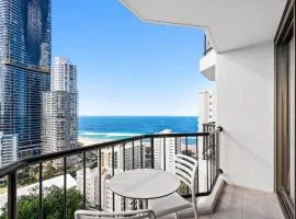 Beachside In Heart Of Surfers Paradise With Spa
